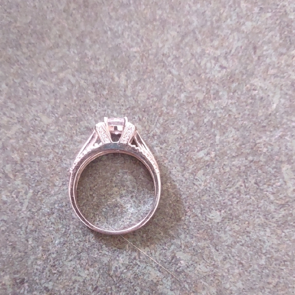 Timeless Sterling Silver Ring with Split Shank Size 9 1/4 - Picture 3 of 6